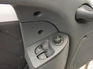 PEUGEOT Boxer 2.2 HDI Camioneta Pritsche Autoutilitara