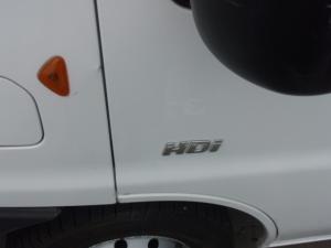 PEUGEOT Boxer 2.2 HDI Camioneta Pritsche Autoutilitara