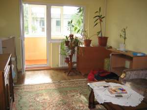 Inchiriere 2 camere Sid-Vest