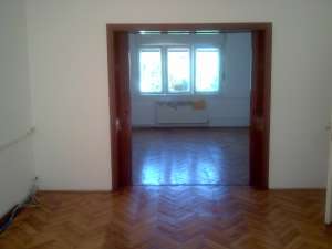 oferta inchiriere apartament in casa,   zona de agrement "Olimpia"