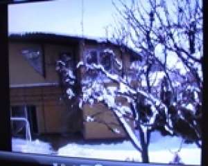 Inchiriez(700 euro/luna) sau vand casa