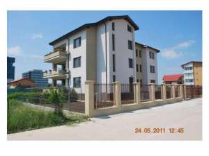 Vanzare apartament 4 camere in vila in Pipera,   Bucuresti.