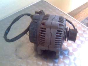 Vand alternator BOSCH 14V-70A Golf 3 VW Vento Second Hand