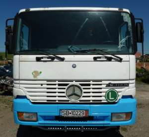 Mercedes actros 1835