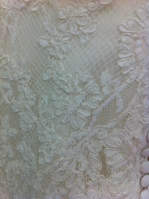 Vand rochie mireasa La Sposa Detalle