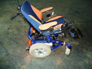 CARUCIOARE LECTRICE HANDICAPATI