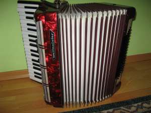 Acordeon Weltmeister Separato 96 basi
