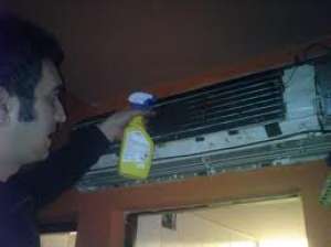 MONTAJE AER CONDITIONAT ,    APARATE AER CONDITIONAT ,    SERVICE IN CARCARI CU FREON