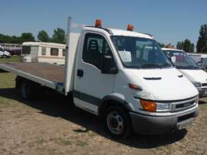 IVECO 35C12 Camioneta Autoutilitara