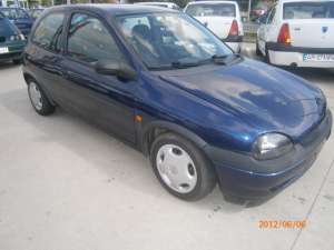 opel corsa 1.0i