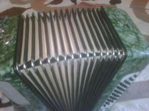 Vand acordeon Timis 32 Basi