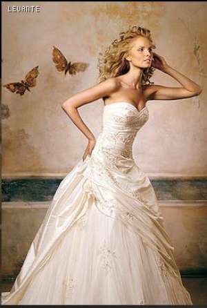 SmartBride - Inchiriere rochii de mireasa