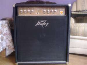 Vand Roland G 800,   Modul Yamaha TX 81Z,   Compact PEAVEY si Compact ROSS