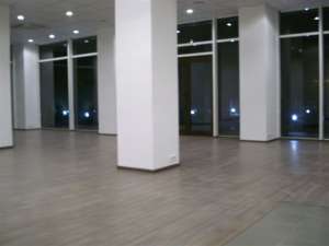 Inchiriez SPATIU COMERCIAL