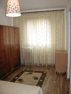 PERSOANA FIZICA INCHIRIEZ APARTAMENT 2 CAMERE CONSTANTA