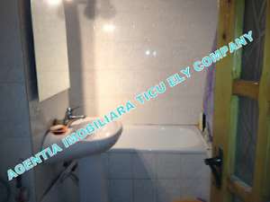 Vindem apartamente in Navodari {5}