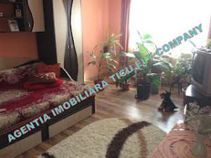 VIndem apartamente in Navodari {9}