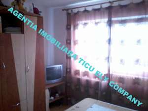 Vindem apartamente in Navodari {11}