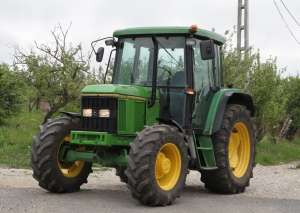Tractor John Deere 6200 cu 4x4 din 1997