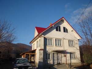 Vand sau schimb cu ap 3 camere Bucuresti vila Buzau (Mlajet)