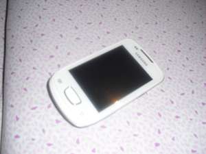 Vand Samsung Galaxy Mini S5570,  alb,  stare de functionare foarte buna,  codat in reteaua Orange