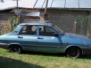 Vand masina Dacia pentru program rabla