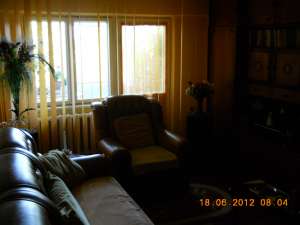 VAND APARTAMENT CU 3 CAMERE