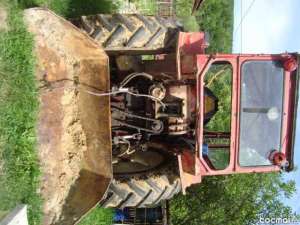 Tractor U651 echipat forestier