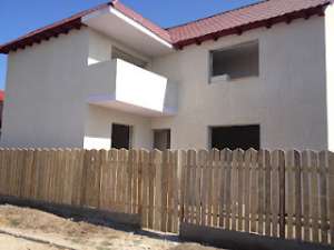 Vindem casa in Navodari [4]