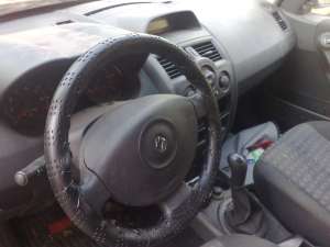 RENAULT MEGANE    Avariata