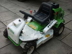 MOTOCOSITOARE MASINA DE TUNS GAZON  / tel: 0740-768193 /