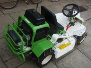 MOTOCOSITOARE MASINA DE TUNS GAZON  / tel: 0740-768193 /