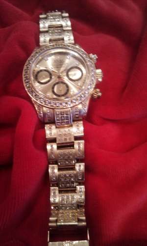 ROLEX DAYTONA COSMOGRAPH AUR MASIV 18 K + 279 DIAMANTE !!!