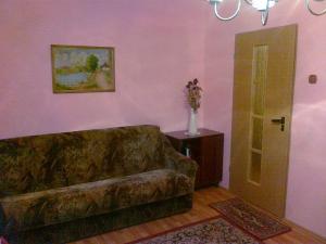 Vand/Schimb apartament 3 camere Dej cu unul in Floresti