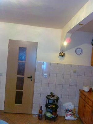 Vand/Schimb apartament 3 camere Dej cu unul in Floresti
