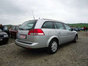 VAND OPEL VECTRA C 2004, 1, 9 CDTI, BREAK, ARGINTIU METAL.EURO 4
