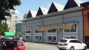 Inchiriez spatiu comercial