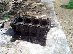 Cutie viteze bloc motor piston /e biela baie ulei 1.5 dci
