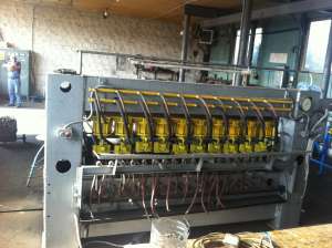 Vand masina de confectionat Plasa Sudata