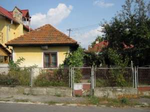Vand casa Campulung,     zona Gara