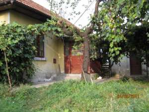 Vand casa Campulung,     zona Gara