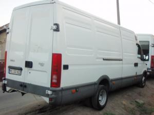 IVECO TurboDaily 35C13 uniJet Camioneta autoutilitara