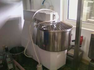 Vand Cuptor Pizza Serinox cu malaxor alut 18 kg