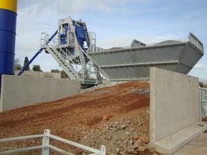 Statii betoane,   vibroprese pavele,  boltari,  borduri,  tuburi din beton,   malaxoare beton,   sil