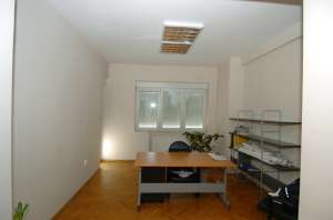 ofer apartament ultra central 4cam.