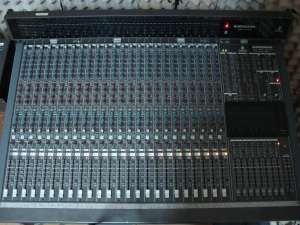 Vand mixer audio studio/live Behringer MX8000