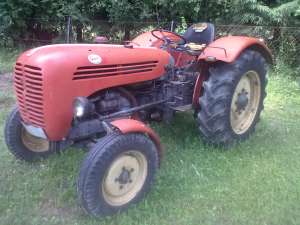 Vind 7 Buc. Tractore si Diferite Utilaje Import