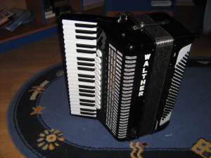 Vand acordeon walther commodore 120 de basi