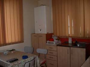 VAND VILA COM. BERCENI ILFOV,                  72.000 EURO