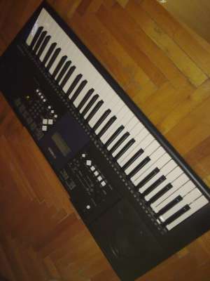 Clapa Yamaha PSR E333 Noua !